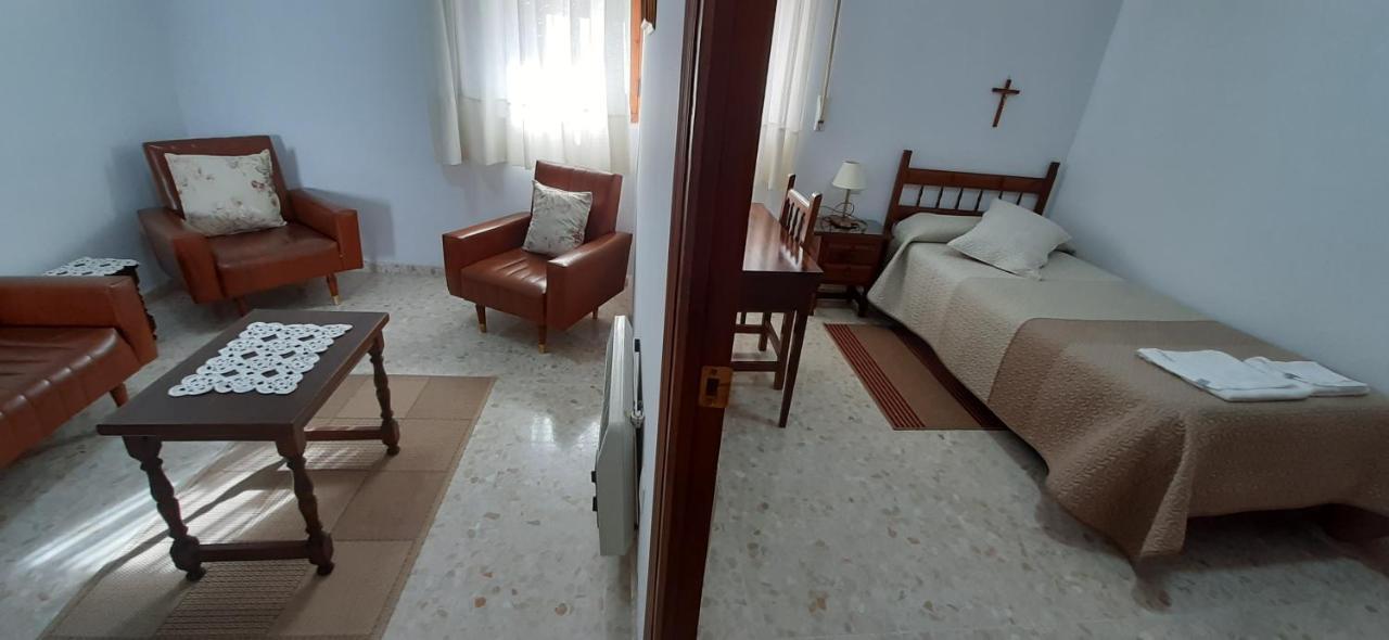 Hotel Convento Madre De Dios De Carmona Zewnętrze zdjęcie